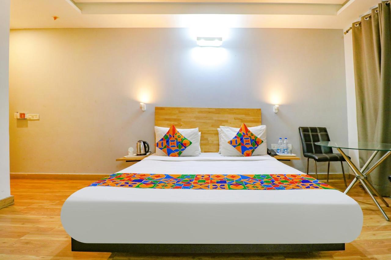 Fabhotel Majestic Jpm I New Delhi Extérieur photo