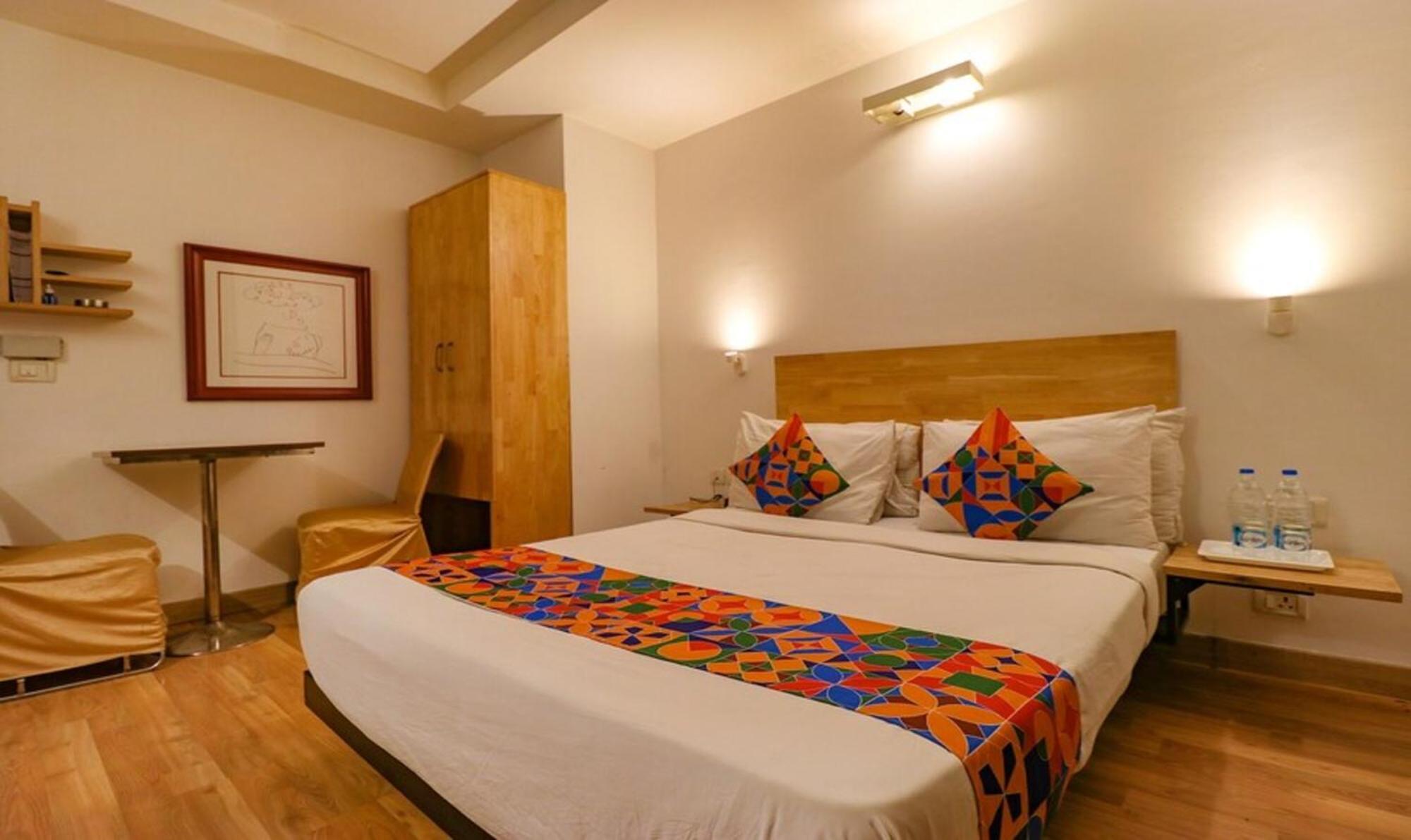Fabhotel Majestic Jpm I New Delhi Extérieur photo
