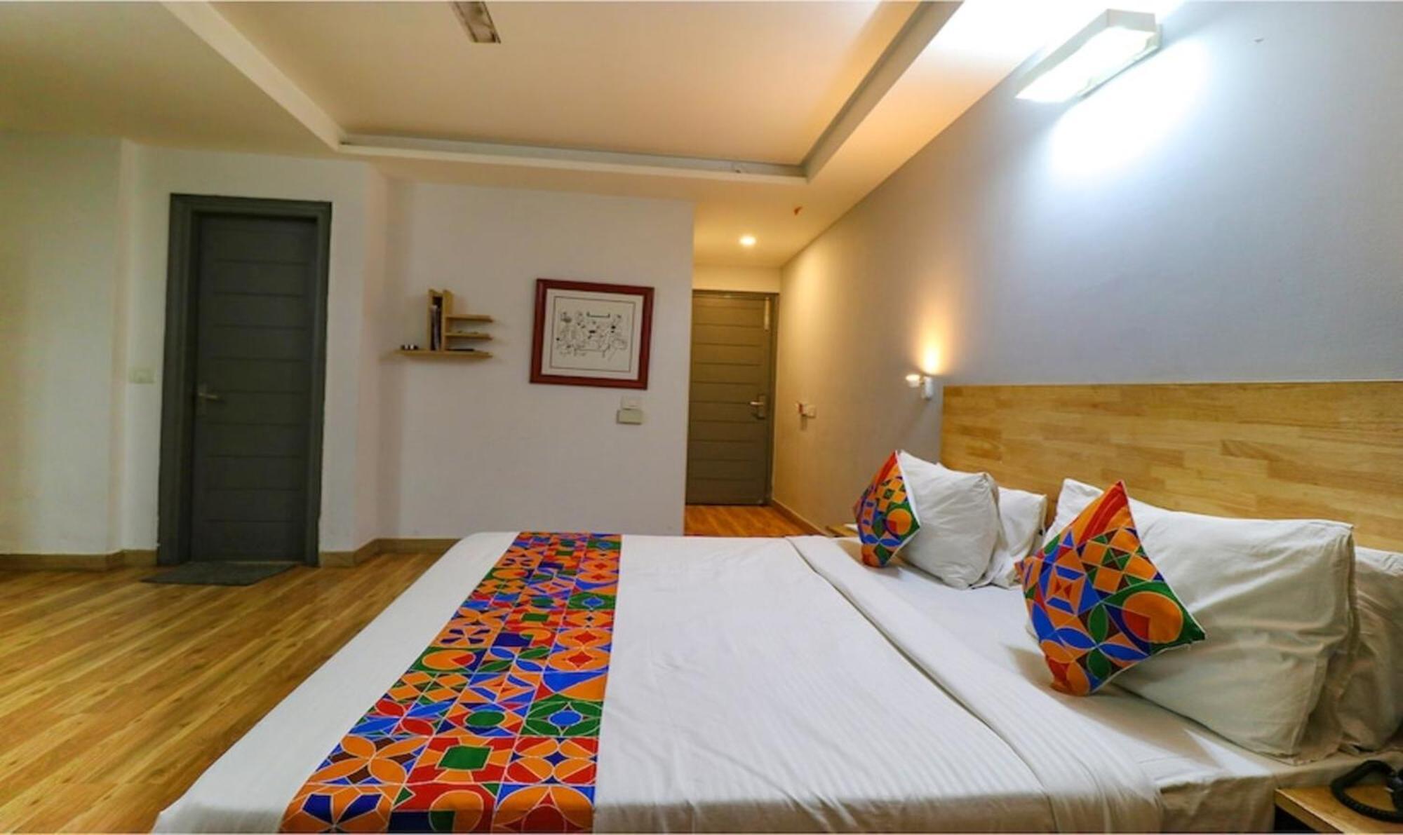 Fabhotel Majestic Jpm I New Delhi Extérieur photo