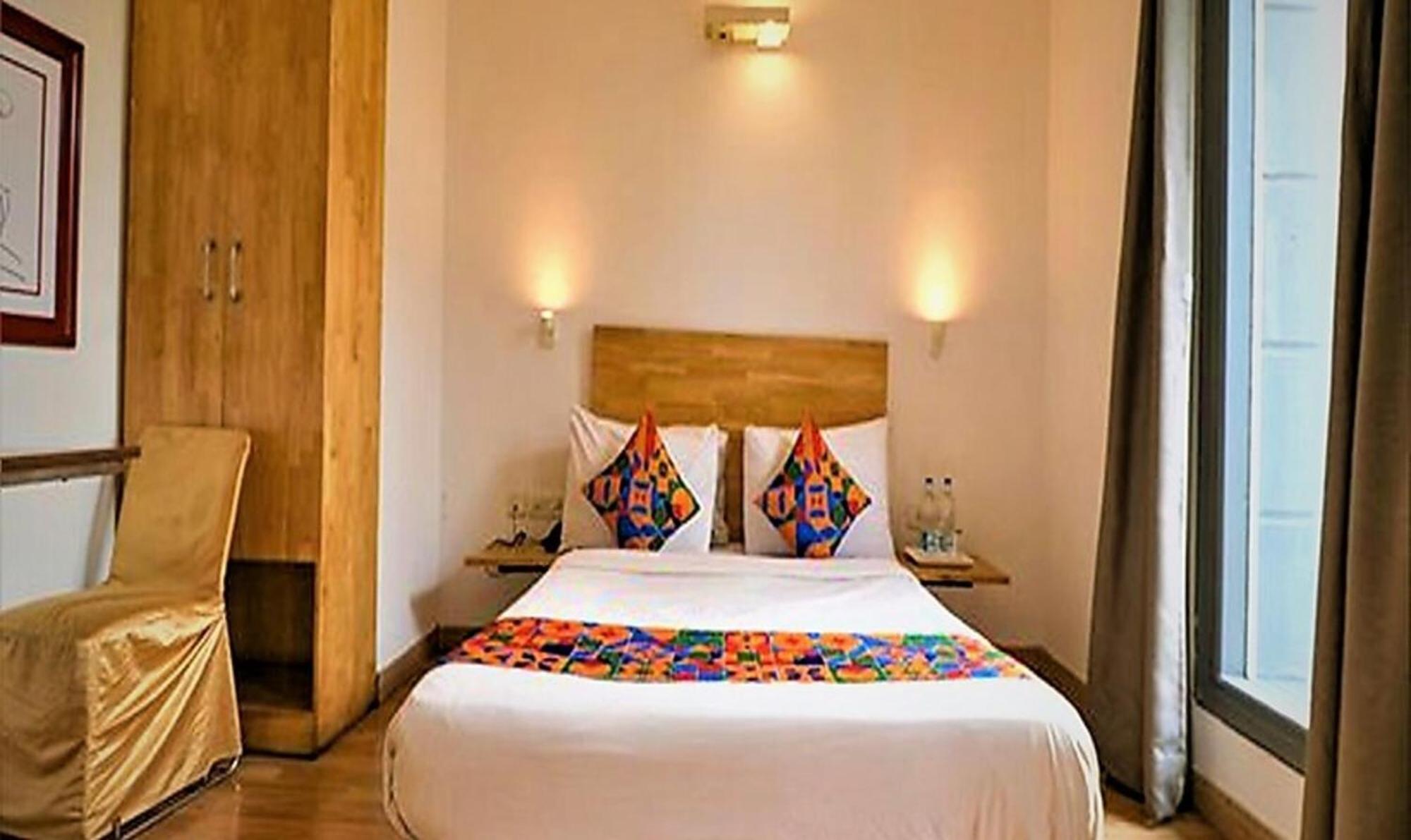 Fabhotel Majestic Jpm I New Delhi Extérieur photo