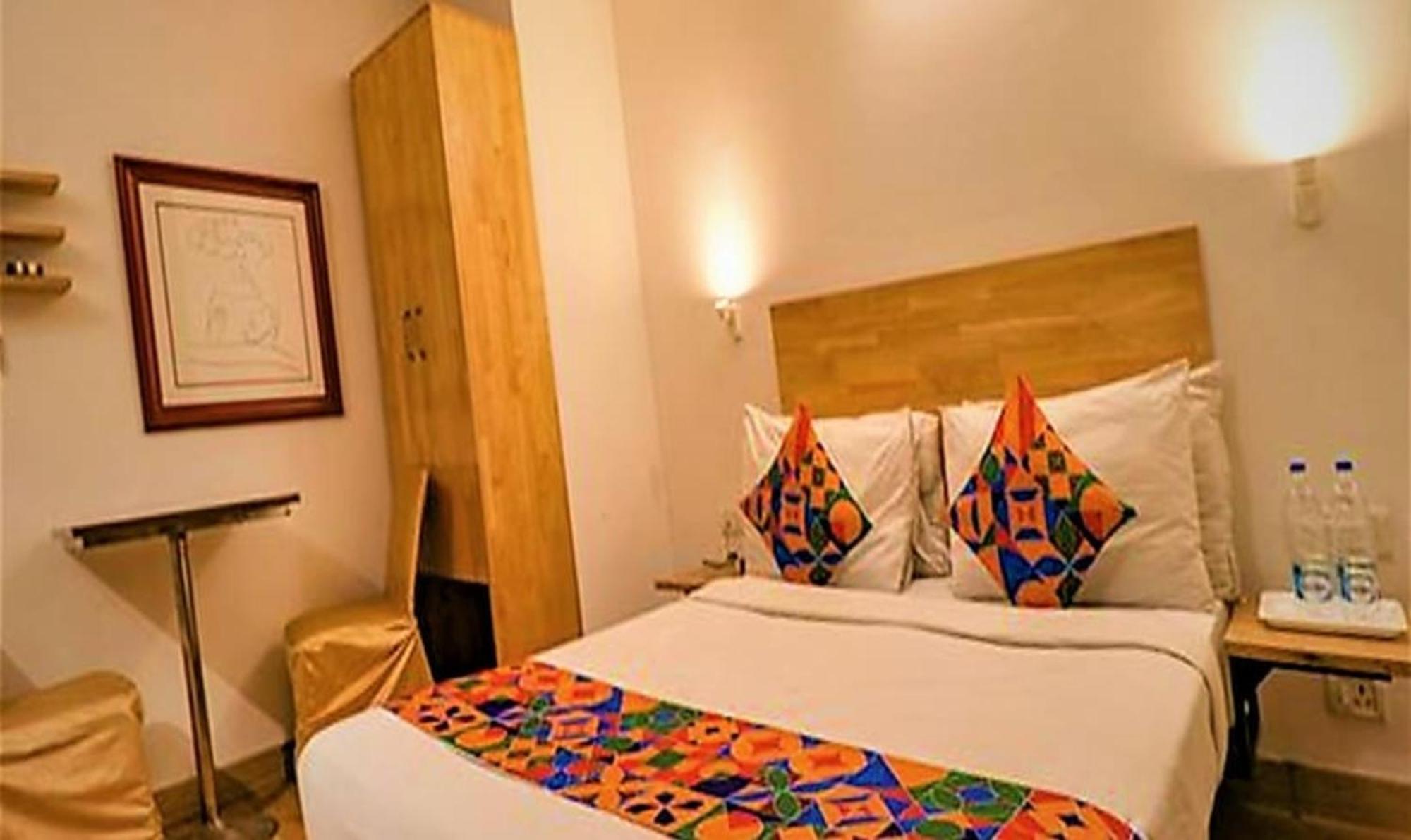 Fabhotel Majestic Jpm I New Delhi Extérieur photo