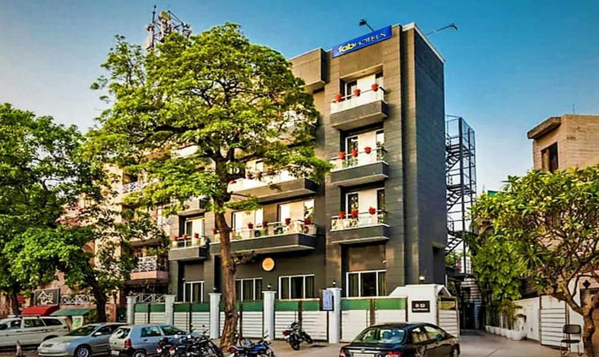 Fabhotel Majestic Jpm I New Delhi Extérieur photo